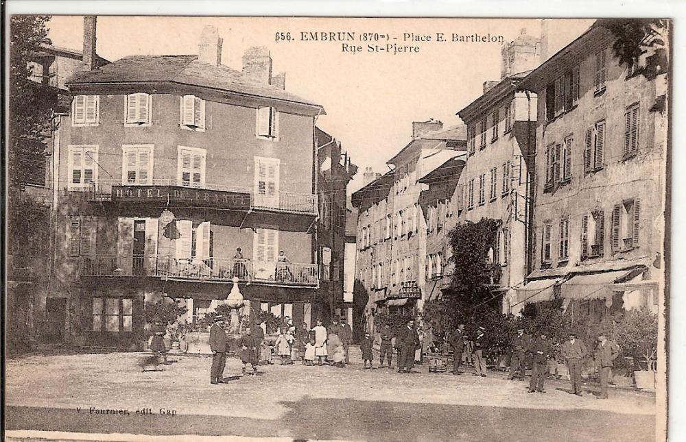 Place Eugène Barthelon et rue Saint Pierre