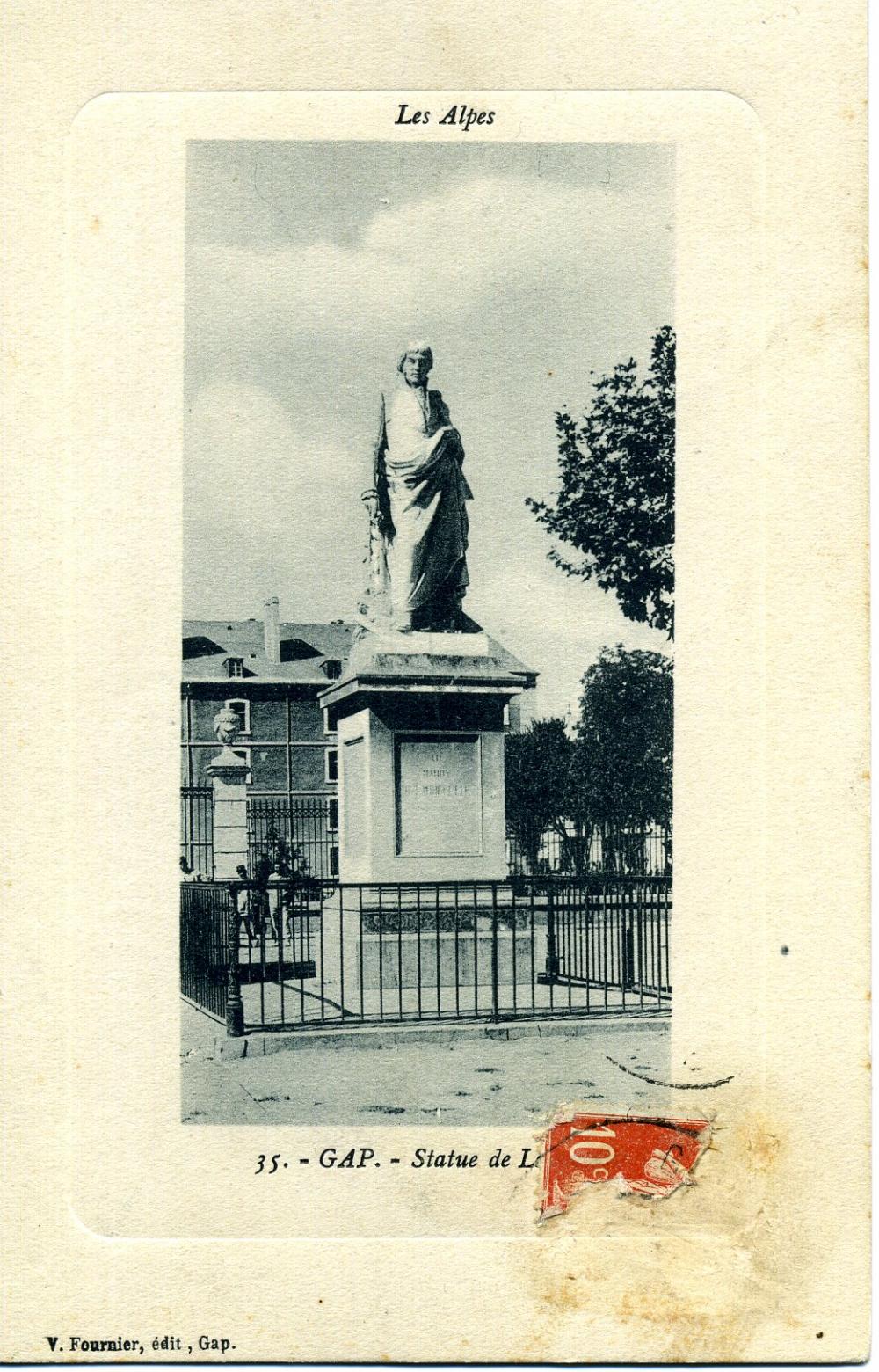 Gap - Statue de Ladoucette