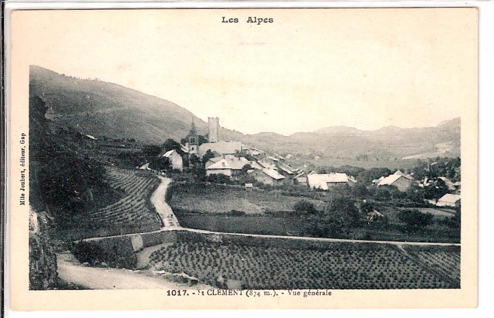 St Clément (874m) - Vue Générale 