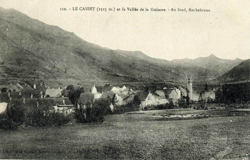 Le Casset et la  Vallée de la Guisane - au fond , Rochebrune