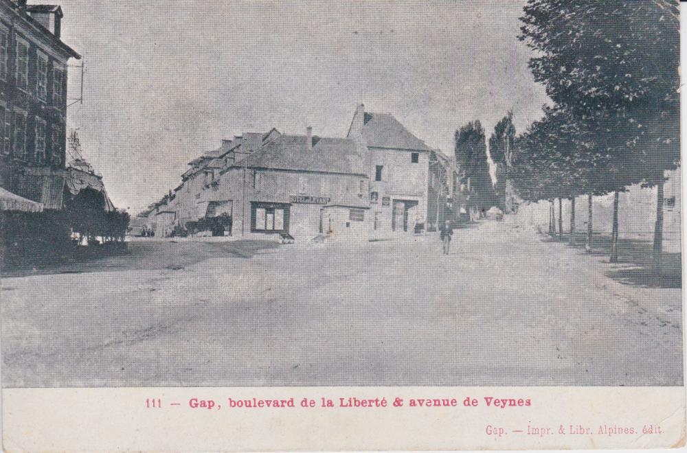 GAP - boulevard de la Liberté & avenue de Veynes