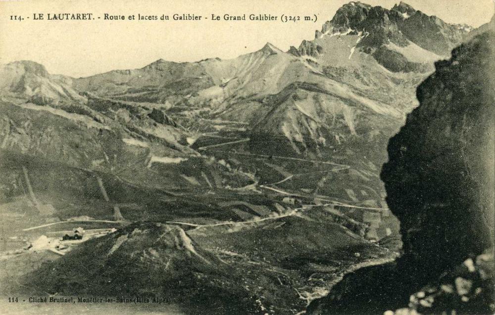 Le Lautaret - Route et Lacet du Galibier- Le Grand Galibier ( 3242 m)