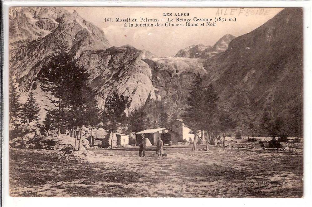 Massif du Pelvoux - Le Refuge Cezanne (1851m) à la jonction des Glaciers Blanc et Noir