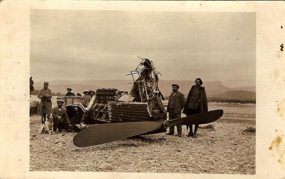 Un des Moteurs du Zeppelin L45 tombé à Laragne dans le Buëch le 20 Octobre 1917