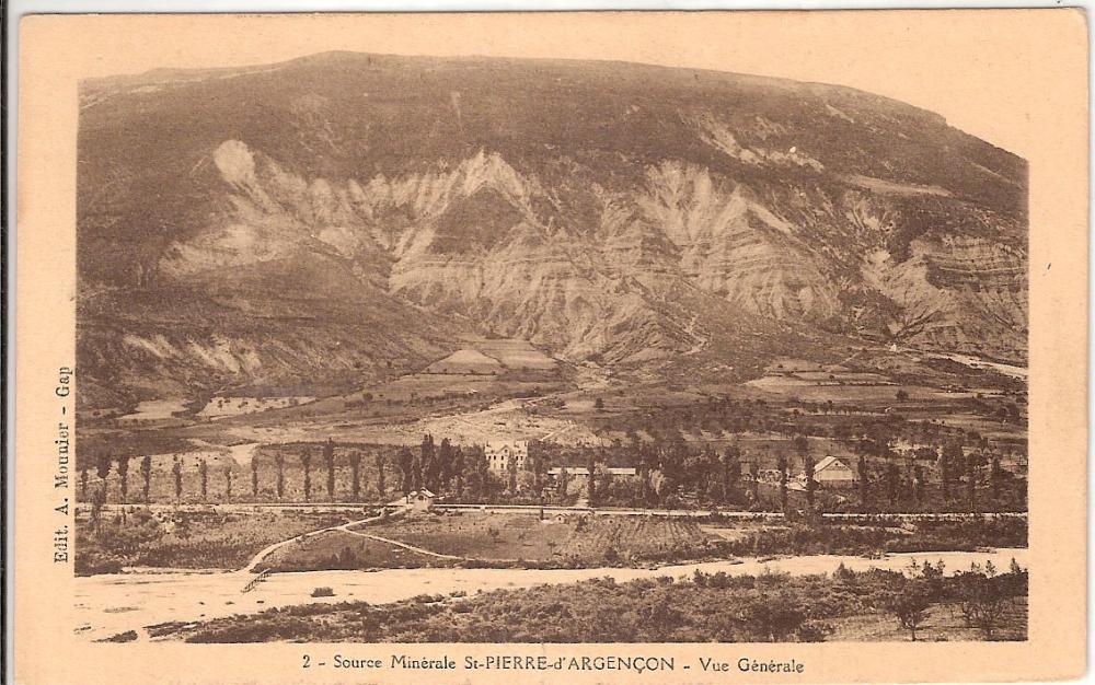 Source Minerale Saint Pierre d'Argençon vue générale