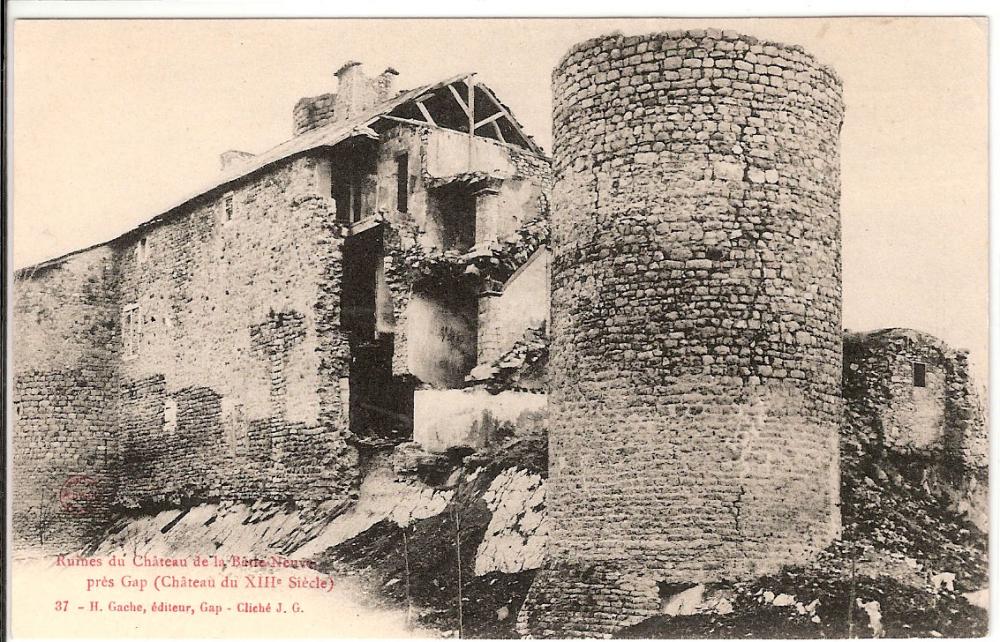 Ruine du Chateau de la Batie Neuve