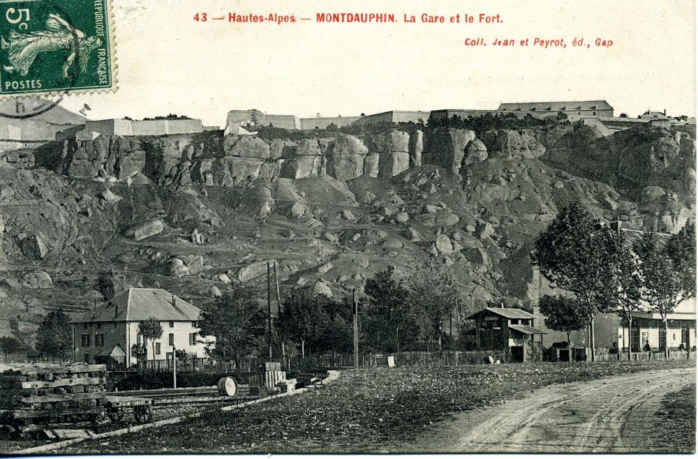 Montdauphin la Gare et le Fort