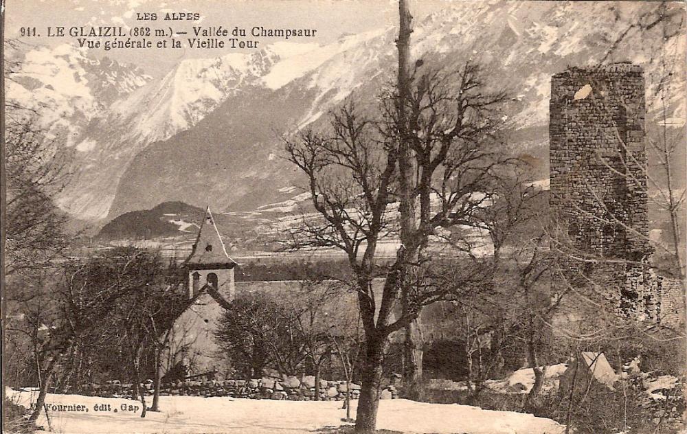 Le Glaizil Vue générale et la Vieille Tour