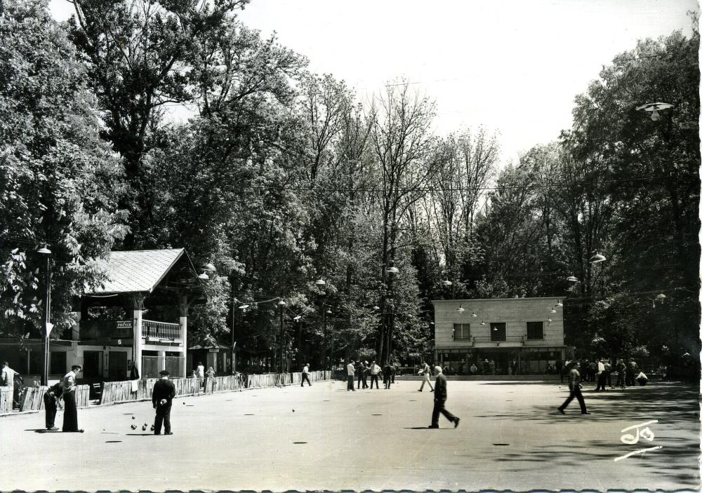 Le Boulodrome