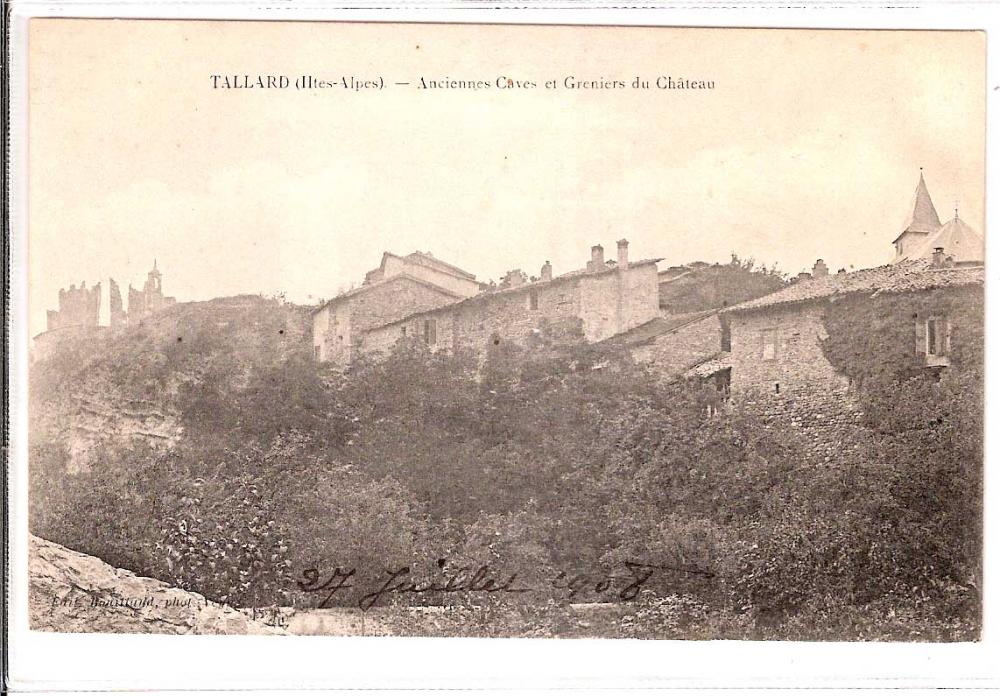 Tallard - Anciennes caves et Greniers  du Château