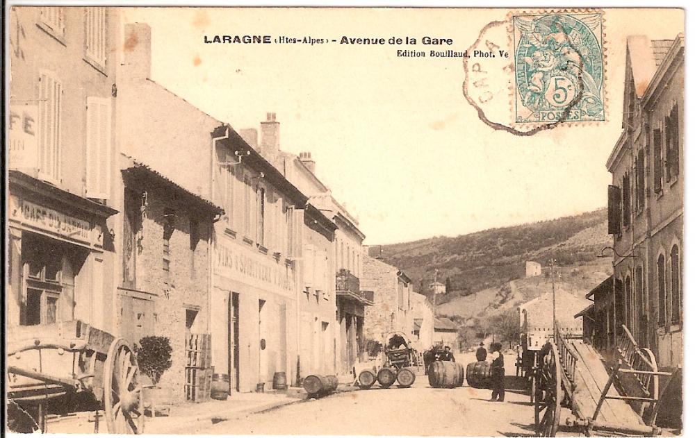 Laragne Avenue de la Gare