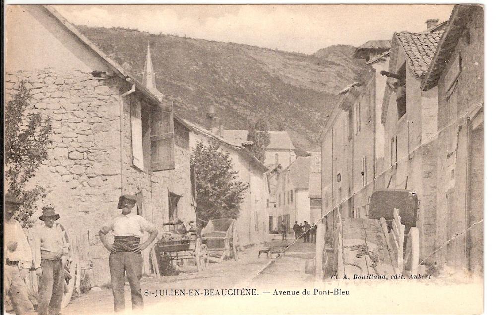 Saint Julien en Beauchêne Avenue du Pont Bleu