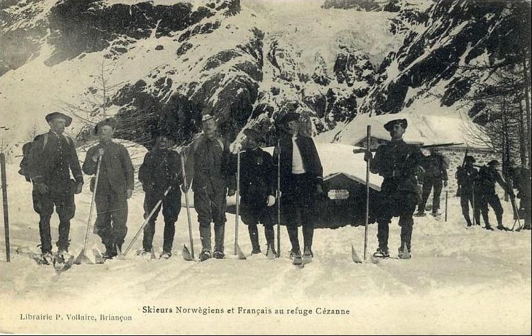 Skieurs Norwégiens et Français au Refuge Cezanne