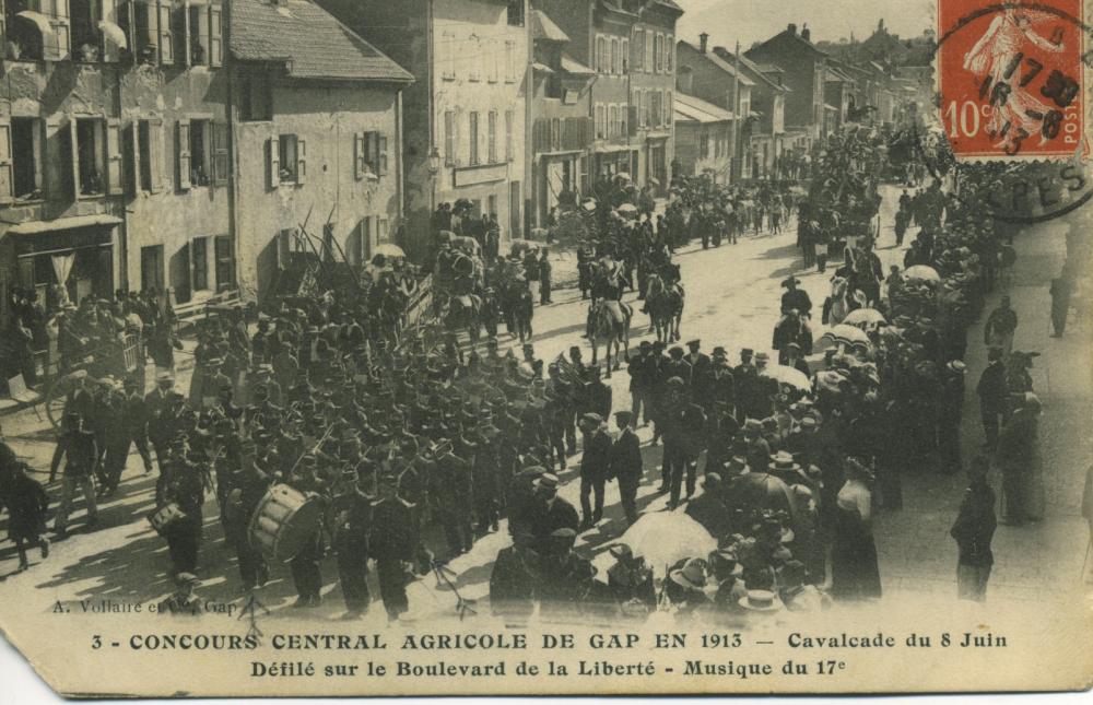 Défilé sur le Boulevard de Liberté Musique du 17°