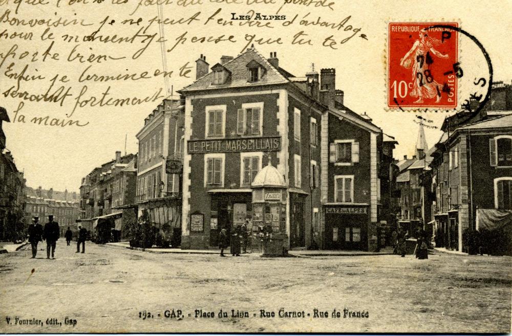 Place du Lion, Rue Carnot, Rue de France