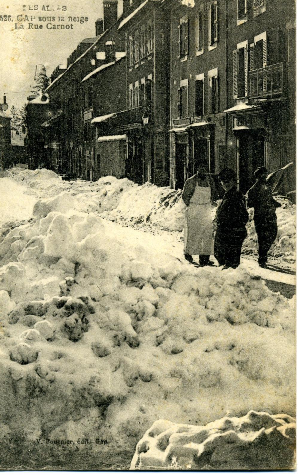 Gap sous la neige - La Rue Carnot