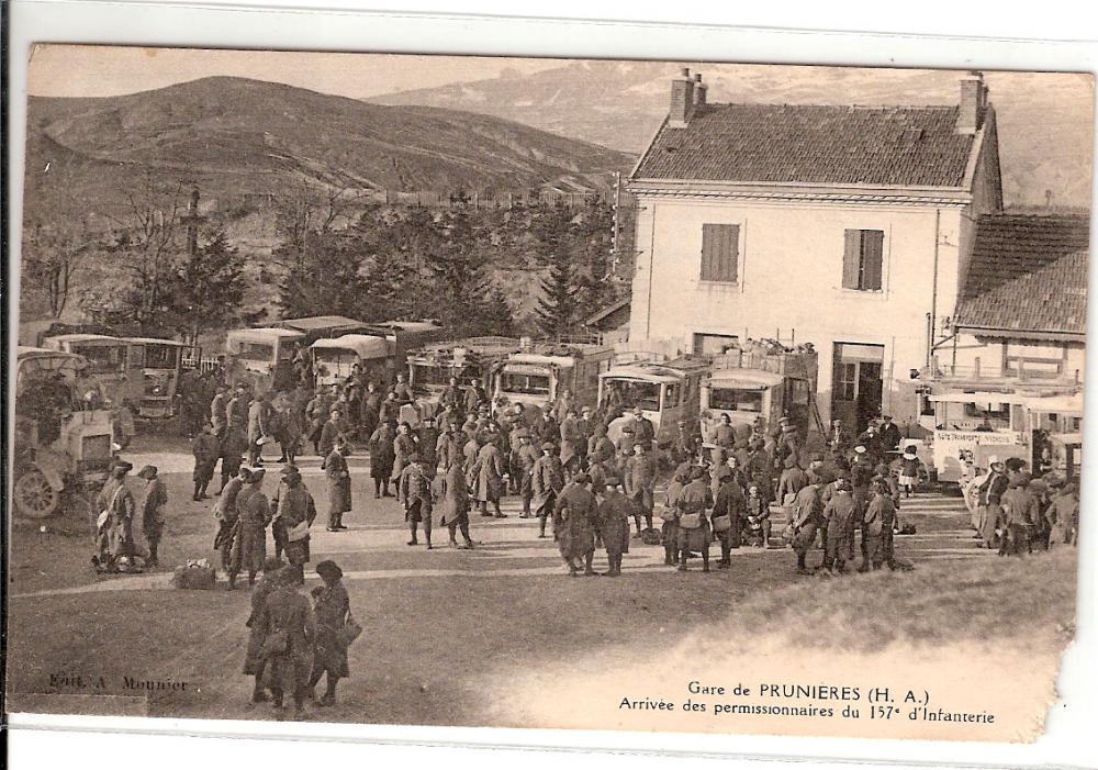 Gare de Prunières - Arrivée des permissionnaires du 157° d'Infanterie
