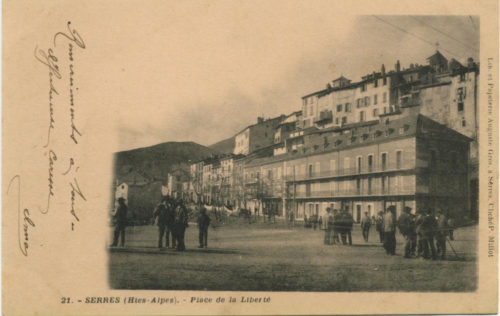 Serres Place de la Liberté