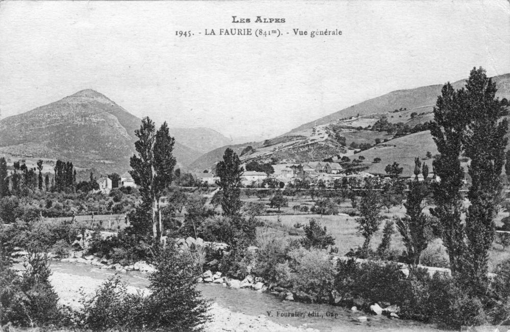 La Faurie ( 841m) - Vue Générale