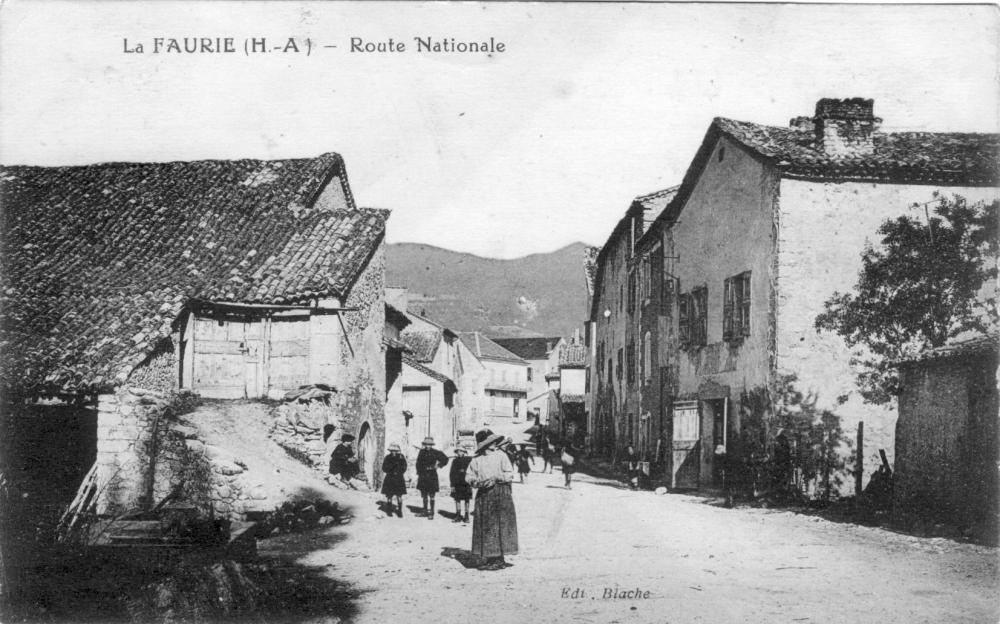 La  Faurie - Route Nationale