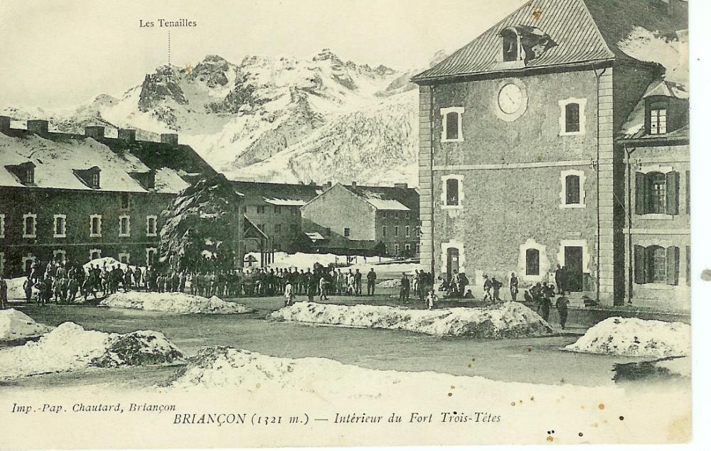 Briançon (1321m) Intérieur du Fort Trois Têtes