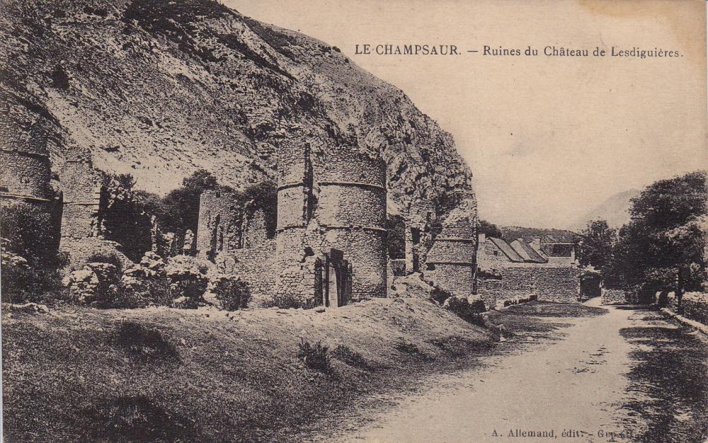 Le Champsaur - Ruines du Château de Lesdiguières
