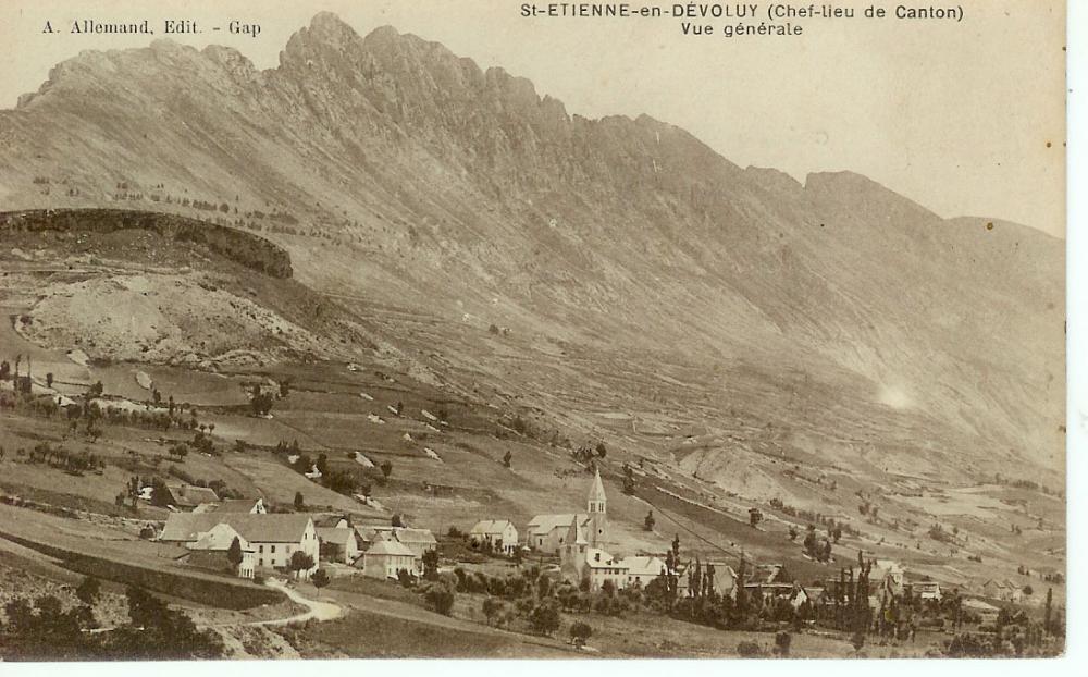 St Etienne en Dévoluy ( Chef-Lieu de Canton ) Vue Générale