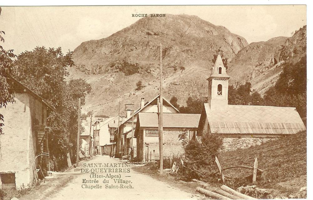 Saint Martin de Queyrières - Entrée du Village Chapelle Saint Roch