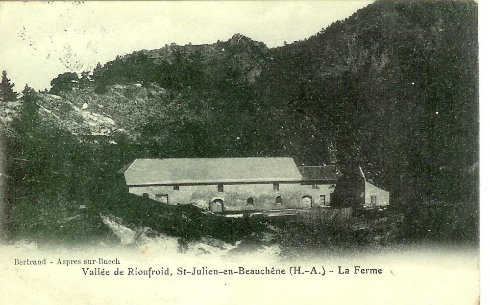 Vallée du Rioufroid Saint Julien en Beauchêne la Ferme