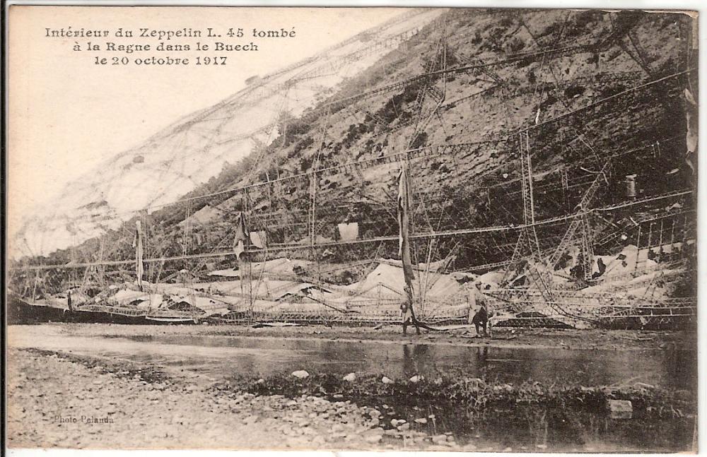 Intérieur du Zeppelin L 45 tombé à Largne le 20 Octobre 1917