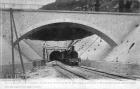 Ligne de Livron à Veynes- La sortie du tunnel du Col de Cabre ( long 4 kilom) à La Beaume des Arnauds