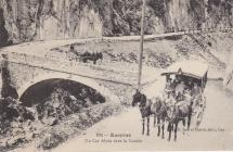 Un Car Alpin dans la Combe