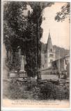 Abriès (1546m) - Place de l'Eglise et Monument aux Morts d'Abriès (1914-1918)