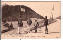 Mont-Genèvre - Gendarmes et Douanier Français à la Frontière