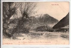 La Durance à St Clémént, au fond le Fort de Montdauphin