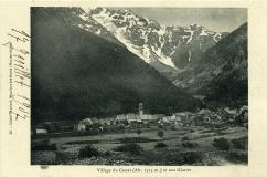 Village du Casset ( alt 1515m) et son Glacier