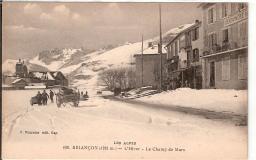 Briançon (1321m) - L'Hiver - Le Champ de Mars