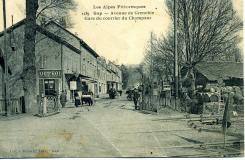 Avenue de Grenoble Gare du Courrier du Champsaur