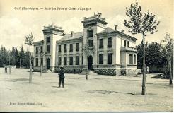 Salle des Fêtes et Caisse d'Epargne