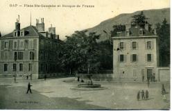 Place Sainte Colombe et Banque de France