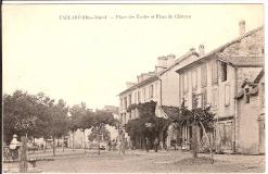 Tallard - Place des Ecoles et Place du Château