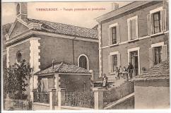 Trescleoux Le Temple Protestant et le Presbytère