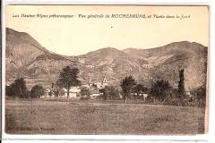 Vue générale de Rochebrune et Théus dans le fond