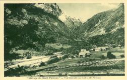 Elevage du Mont-Pelvoux - Vue générale (au fond le Mt Pelvoux)